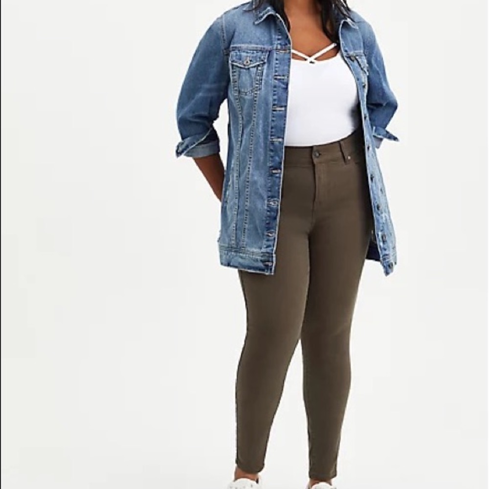 MWT Longline slightly distressed jean jacket